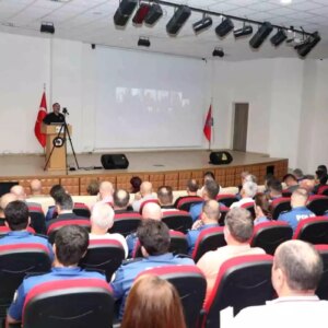 samsunda emniyet guvenligi toplantisi Nq8DqNLF