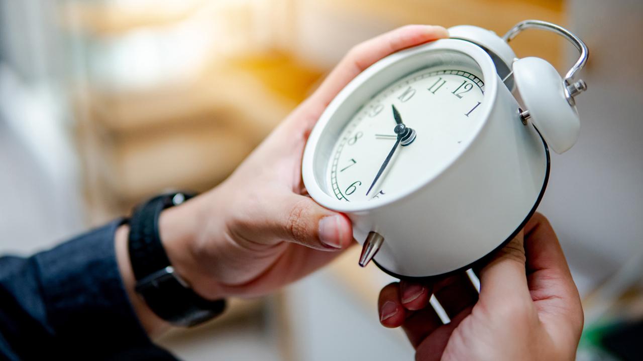 2026da saatler 1 saat geri alinacak mi 9 yildan beri turkiyede yoktu Q9ChgVJi