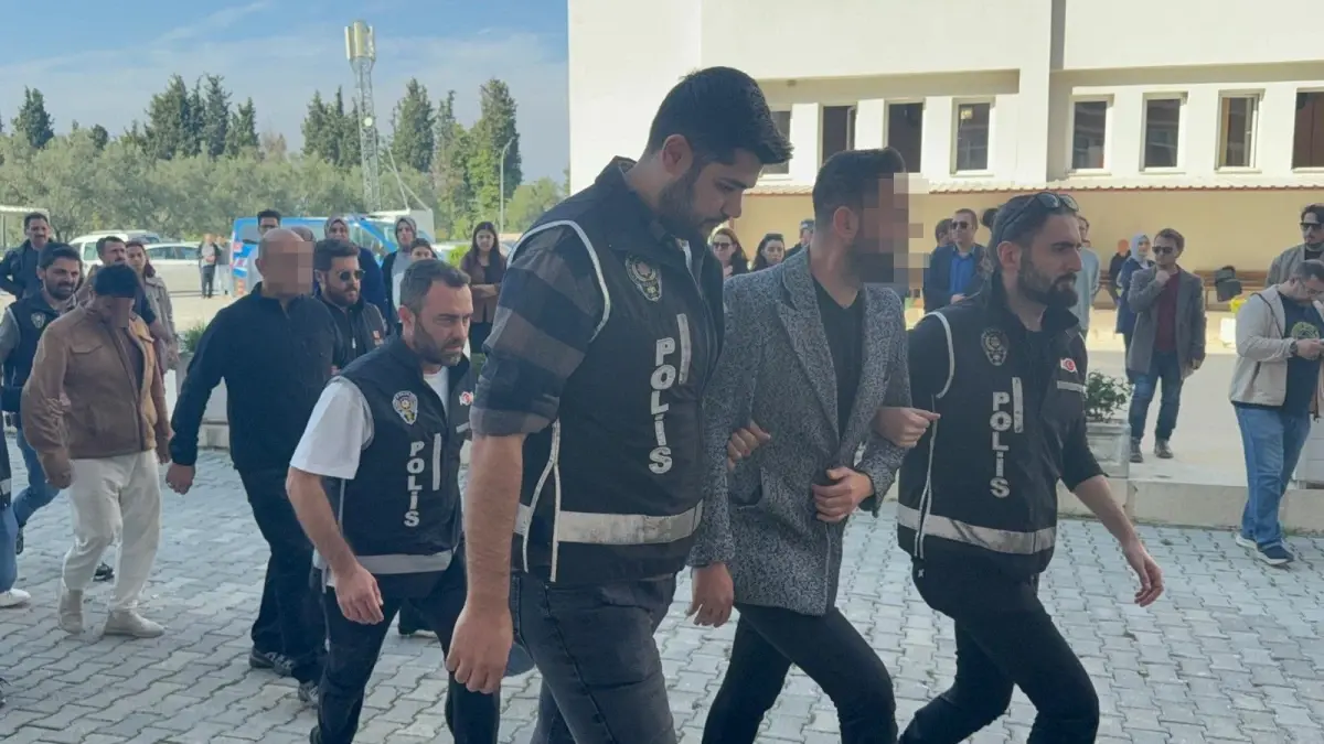 9 supheliden 1i tutuklandi A6AZnnxM.jpg