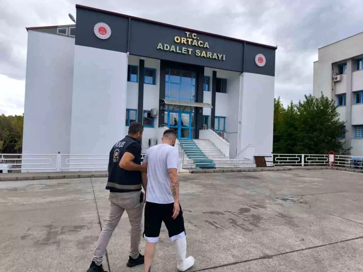 muglada uyusturucu operasyonlarinda 12 supheli tutuklandi RrV5HrJ7